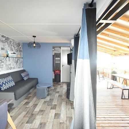 Mobil Home Vue Sur Mer - Racine 03 Saint-Raphaël エクステリア 写真