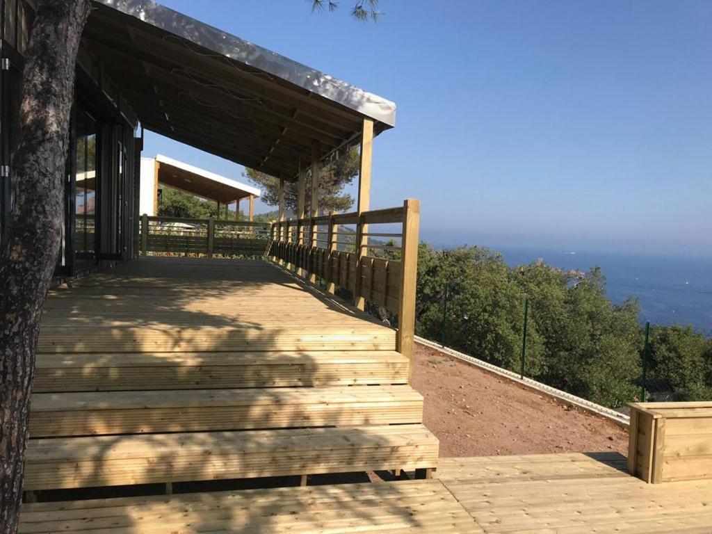 Mobil Home Vue Sur Mer - Racine 03 Saint-Raphaël エクステリア 写真