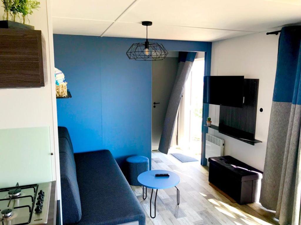 Mobil Home Vue Sur Mer - Racine 03 Saint-Raphaël エクステリア 写真