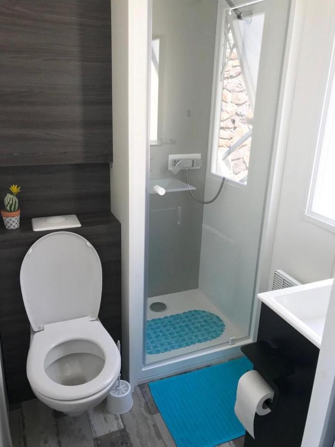 Mobil Home Vue Sur Mer - Racine 03 Saint-Raphaël エクステリア 写真